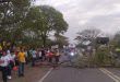 Por fotomultas, transportadores bloquean vías del sur de La Guajira